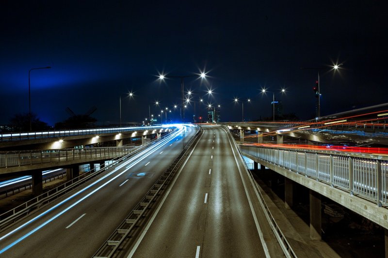 No al limite di 150 km/h in autostrada